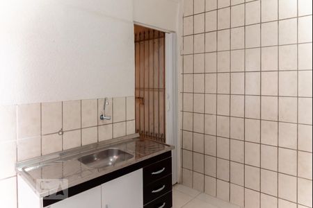 Casa à venda com 220m², 4 quartos e 4 vagas Casa à venda com 220m², 4 quartos e 4 vagasCasa 2 - Cozinha