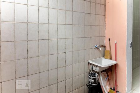 Casa à venda com 220m², 4 quartos e 4 vagas Casa à venda com 220m², 4 quartos e 4 vagasCasa 2 - Área de Serviço