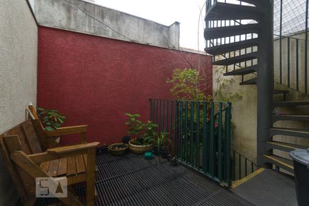 Varanda de casa à venda com 3 quartos, 250m² em Mirandópolis, São Paulo