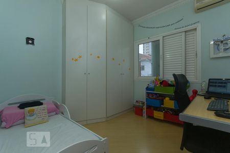 Quarto 1 suíte de casa à venda com 3 quartos, 250m² em Mirandópolis, São Paulo