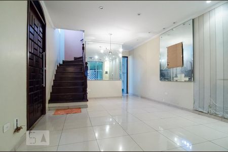 Sala de casa à venda com 3 quartos, 150m² em Capela do Socorro, São Paulo