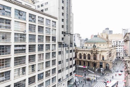 Área de Serviço de apartamento para alugar com 4 quartos, 147m² em República, São Paulo