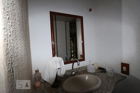 Lavabo de casa à venda com 3 quartos, 340m² em Jacarepaguá, Rio de Janeiro
