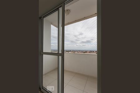 Sacada de apartamento para alugar com 2 quartos, 64m² em Jardim do Lago, Campinas