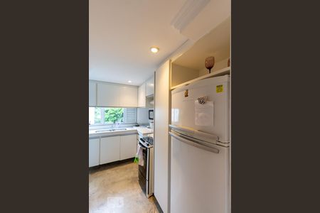 Apartamento à venda com 197m², 2 quartos e 2 vagasCozinha