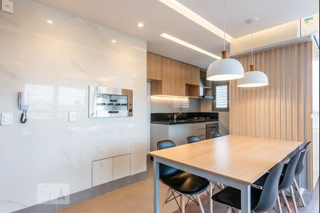 Sala de apartamento para alugar com 1 quarto, 60m² em Petrópolis, Porto Alegre