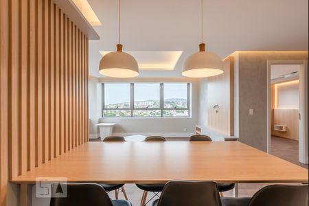 Sala de apartamento para alugar com 1 quarto, 60m² em Petrópolis, Porto Alegre