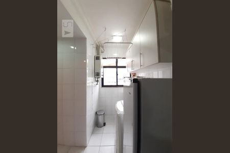 Apartamento à venda com 105m², 4 quartos e 2 vagas Apartamento à venda com 105m², 4 quartos e 2 vagasÁrea de Serviço