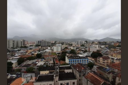Apartamento à venda com 105m², 4 quartos e 2 vagas Apartamento à venda com 105m², 4 quartos e 2 vagasVista do quarto