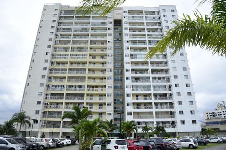 Apartamento à venda com 100m², 2 quartos e 2 vagasFachada