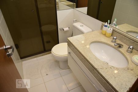 Apartamento à venda com 100m², 2 quartos e 2 vagasBanheiro Social