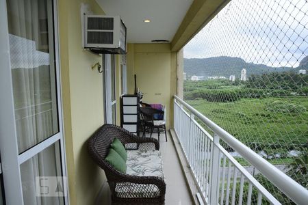 Varanda da Sala de apartamento à venda com 2 quartos, 100m² em Barra da Tijuca, Rio de Janeiro