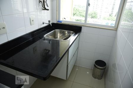 Apartamento à venda com 100m², 2 quartos e 2 vagasÁrea de Serviço