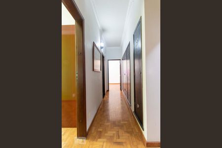 Apartamento à venda com 186m², 3 quartos e sem vaga Apartamento à venda com 186m², 3 quartos e sem vagaCorredor