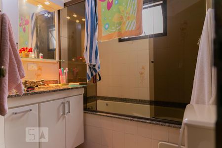 Apartamento para alugar com 112m², 3 quartos e 2 vagasBanheiro