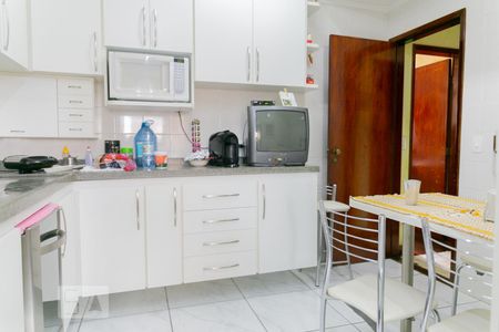 Apartamento para alugar com 112m², 3 quartos e 2 vagasCozinha