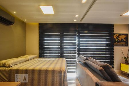 Studio para alugar com 38m², 1 quarto e 1 vagaStudio com Persianas Blackout