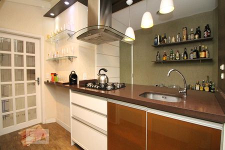 Apartamento para alugar com 3 quartos, 145m² em Rio Branco, Porto Alegre