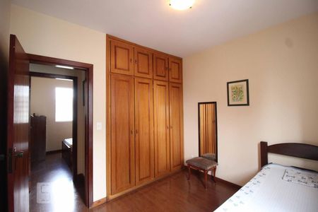 Apartamento à venda com 87m², 3 quartos e 1 vagaQuarto 2
