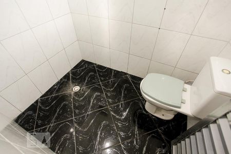 Casa à venda com 300m², 3 quartos e 3 vagasBanheiro1 Garagem