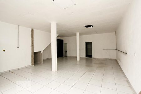 Casa à venda com 300m², 3 quartos e 3 vagasGaragem