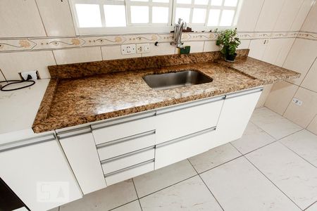 Casa à venda com 300m², 3 quartos e 3 vagasCozinha