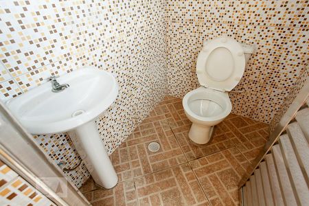 Casa à venda com 300m², 3 quartos e 3 vagasBanheiro de Serviço