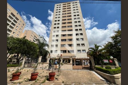 Apartamento para alugar com 87m², 3 quartos e 1 vagaFachada