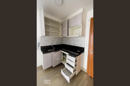 Cozinha de kitnet/studio à venda com 1 quarto, 37m² em Jardim Santa Mena, Guarulhos