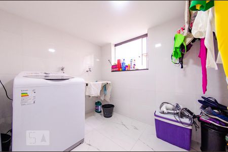Apartamento à venda com 230m², 4 quartos e 1 vagaÁrea de Serviço
