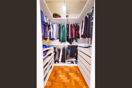 Apartamento à venda com 230m², 4 quartos e 1 vagaQuarto 3 - Closet