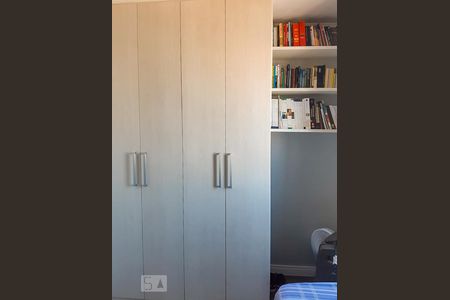 Apartamento à venda com 59m², 3 quartos e 1 vagaQuarto 3 - Armários