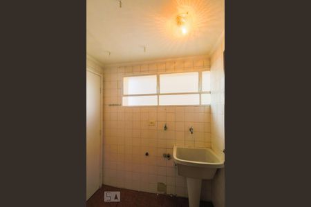 Apartamento à venda com 110m², 3 quartos e 1 vaga Apartamento à venda com 110m², 3 quartos e 1 vagaÁrea de Serviço