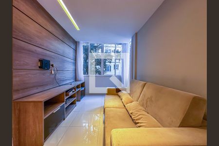 Apartamento para alugar com 2 quartos, 72m² em Laranjeiras, Rio de Janeiro