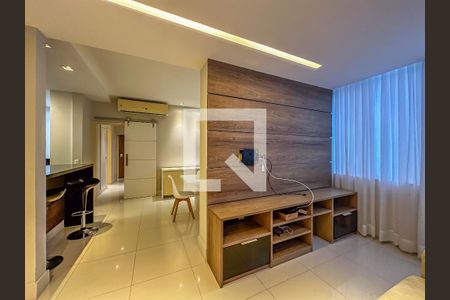 Apartamento para alugar com 2 quartos, 72m² em Laranjeiras, Rio de Janeiro