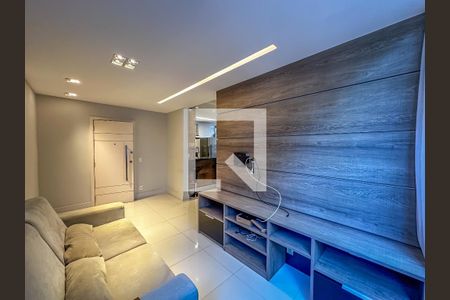 Sala de apartamento para alugar com 2 quartos, 72m² em Laranjeiras, Rio de Janeiro