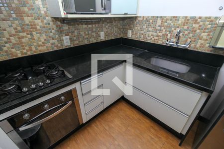 Apartamento para alugar com 72m², 2 quartos e 1 vaga Apartamento para alugar com 72m², 2 quartos e 1 vagaCozinha - Armários