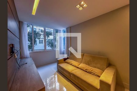 Apartamento para alugar com 2 quartos, 72m² em Laranjeiras, Rio de Janeiro