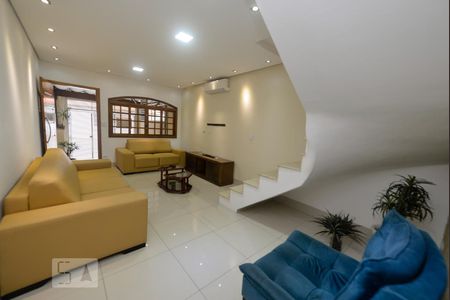 Sala de casa à venda com 3 quartos, 117m² em Vila Augusta, Guarulhos
