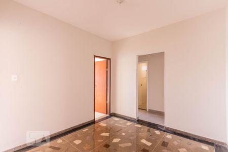 Copa de casa para alugar com 3 quartos, 130m² em Planalto, Belo Horizonte