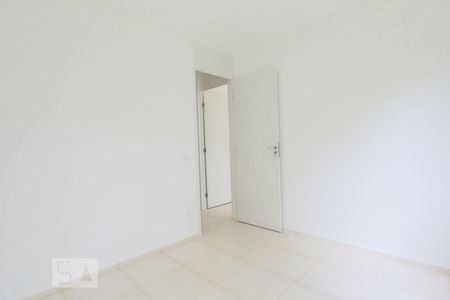 Quarto 2  de apartamento para alugar com 2 quartos, 50m² em Jacarepaguá, Rio de Janeiro