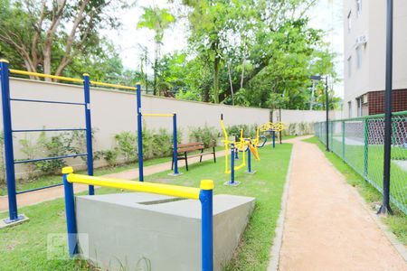 Apartamento para alugar com 50m², 2 quartos e 1 vagaÁrea comum - Academia da terceira idade 