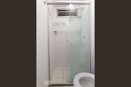 Apartamento para alugar com 65m², 2 quartos e 1 vagaBanheiro Corredor