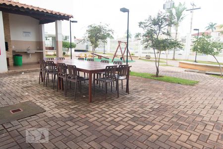 Apartamento para alugar com 65m², 2 quartos e 1 vagaÁrea comum - Churrasqueira