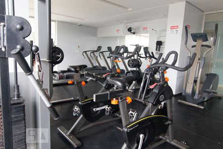 Apartamento para alugar com 65m², 2 quartos e 1 vagaÁrea comum - Academia