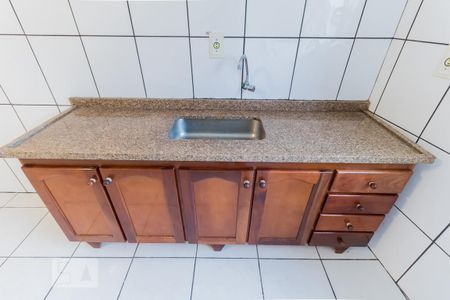Detalhe cozinha de casa à venda com 2 quartos, 60m² em Jardim das Camélias, São Paulo