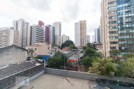 Sala - Detalhe da vista de apartamento para alugar com 3 quartos, 110m² em Pinheiros, São Paulo