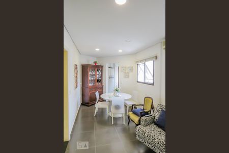 Apartamento à venda com 218m², 4 quartos e 3 vagasCopa 