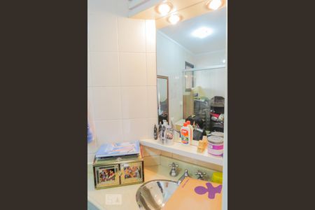 Apartamento à venda com 218m², 4 quartos e 3 vagasBanheiro Suíte 3