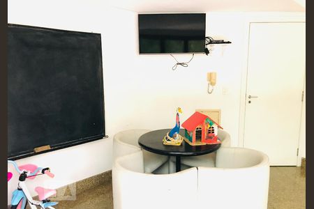 Apartamento à venda com 218m², 4 quartos e 3 vagasBrinquedoteca 